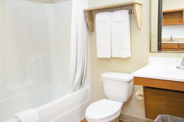 Hotel WOODSPRING SUITES LAKE CHARLES (Lake Charles)